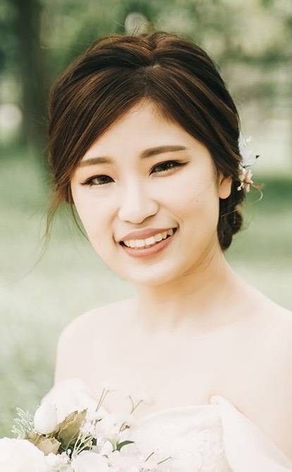 <p>
	<span style="font-size:12px;">八月份~個人優良<br />
	凱聚單位 莊智評 經理</span></p>
